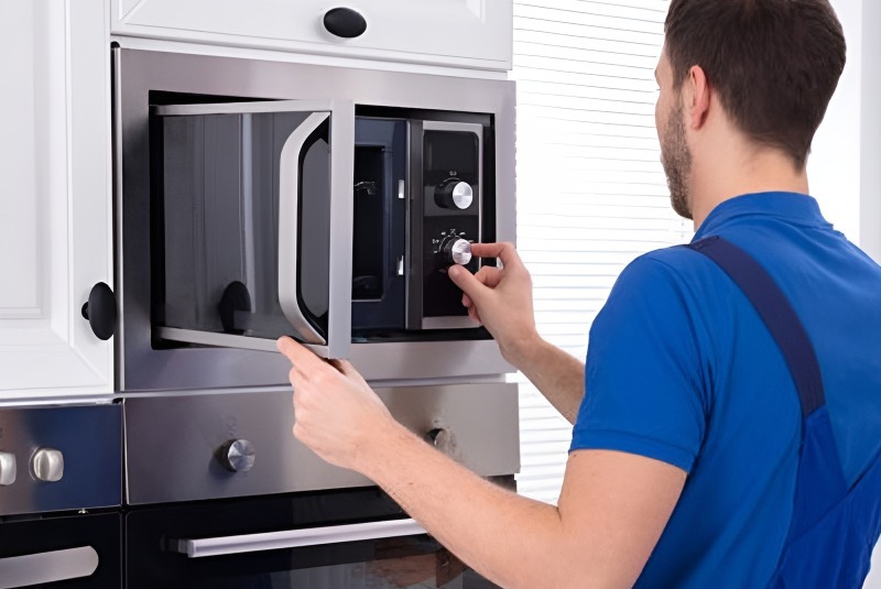 Buld-in Microwave Repair in San Jose